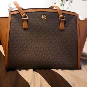 Michael Kors tote